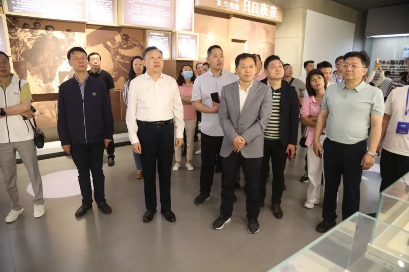 数质•品效，2024中家协常务理事会议传递振奋信息；兰考定制家居博览会开幕，整装设计职业技能竞赛总决赛颁奖；中原首座家居博物馆_15